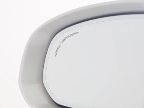 Used 2023 Volvo XC60 B5 Plus w/ Climate Package image 25