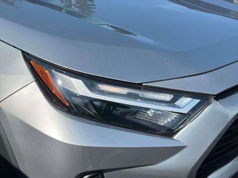 Certified 2023 Toyota RAV4 LE AWD/4WD image 9