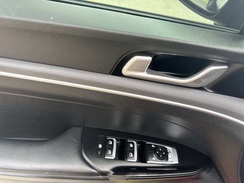 Used 2024 Kia K5 LXS image 19