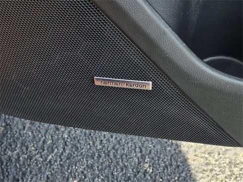 Used 2022 Subaru WRX Limited image 17