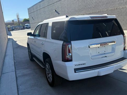 Used 2017 GMC Yukon Denali RWD image 5
