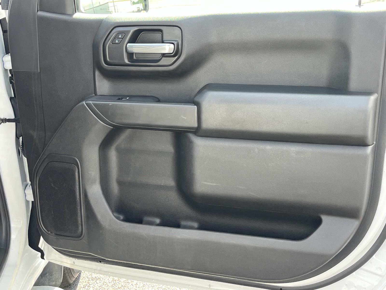 Used 2025 Chevrolet Silverado 1500 W/T RWD image 16