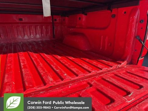 Used 2018 Chevrolet Silverado 1500 LT w/ All Star Edition image 32