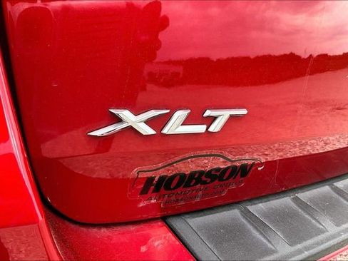 Used 2023 Ford Explorer XLT w/ Equipment Group 202A AWD/4WD image 13
