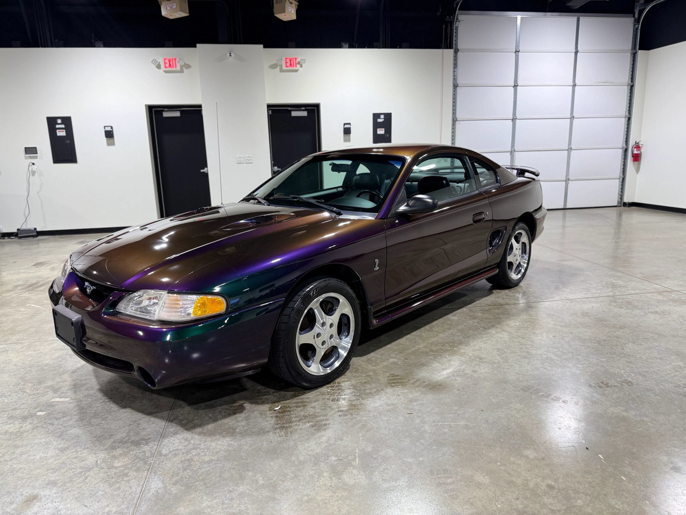 Used 1996 Ford Mustang Cobra RWD image 4