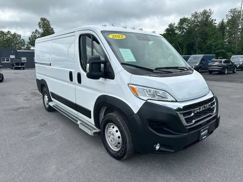 Used 2023 RAM ProMaster 2500 FWD image 7