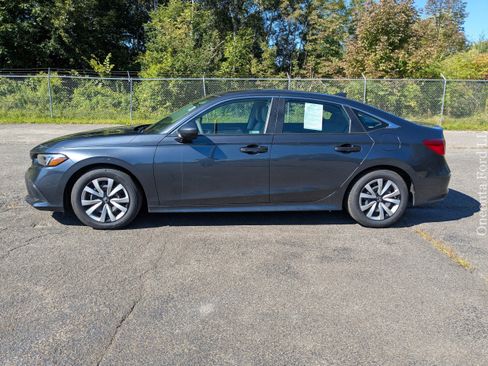 Used 2023 Honda Civic LX image 2