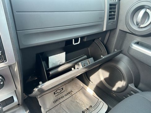 Used 2011 Dodge Nitro Detonator w/ Chrome Accents Group image 23