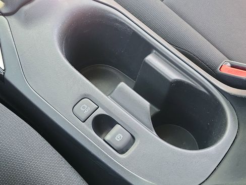 Used 2023 Toyota Corolla LE FWD image 30
