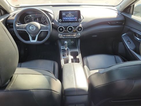 Used 2022 Nissan Sentra SR w/ SR Premium Package FWD image 31