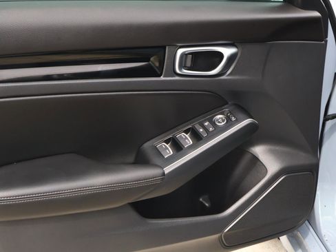 Used 2025 Honda Civic Sport Touring image 14