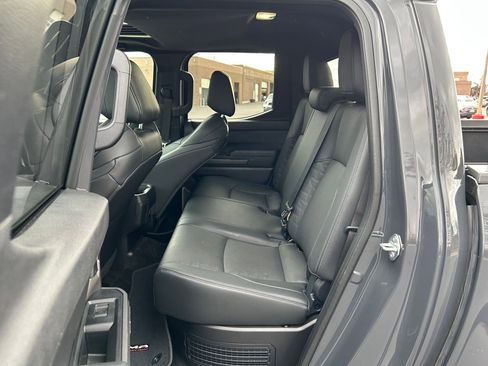 Used 2024 Toyota Tacoma TRD Off-Road image 23