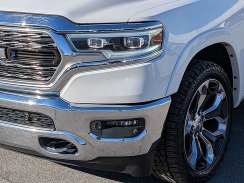 Used 2019 RAM 1500 Limited image 9