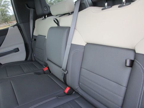 New 2026 GMC Hummer EV 4x4 Crew Cab image 20