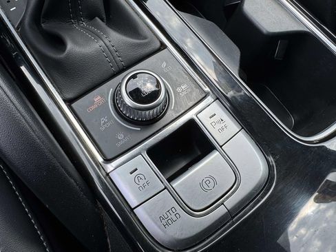 Used 2022 Kia Telluride LX AWD/4WD image 31