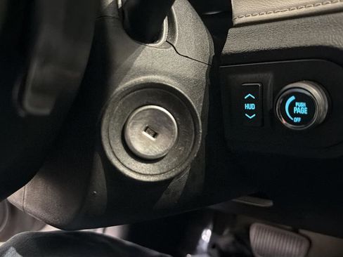 Used 2015 Chevrolet Camaro SS image 24