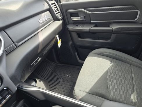New 2026 RAM 2500 Big Horn image 18