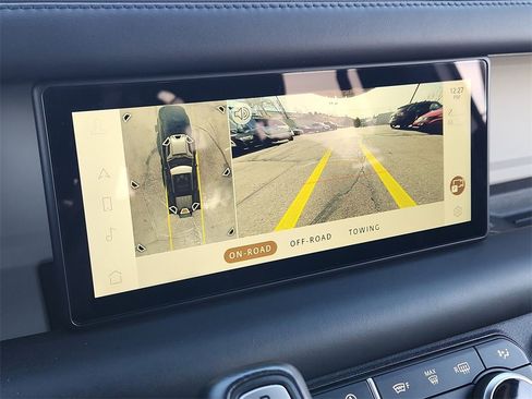 Used 2024 Land Rover Defender 110 S image 20