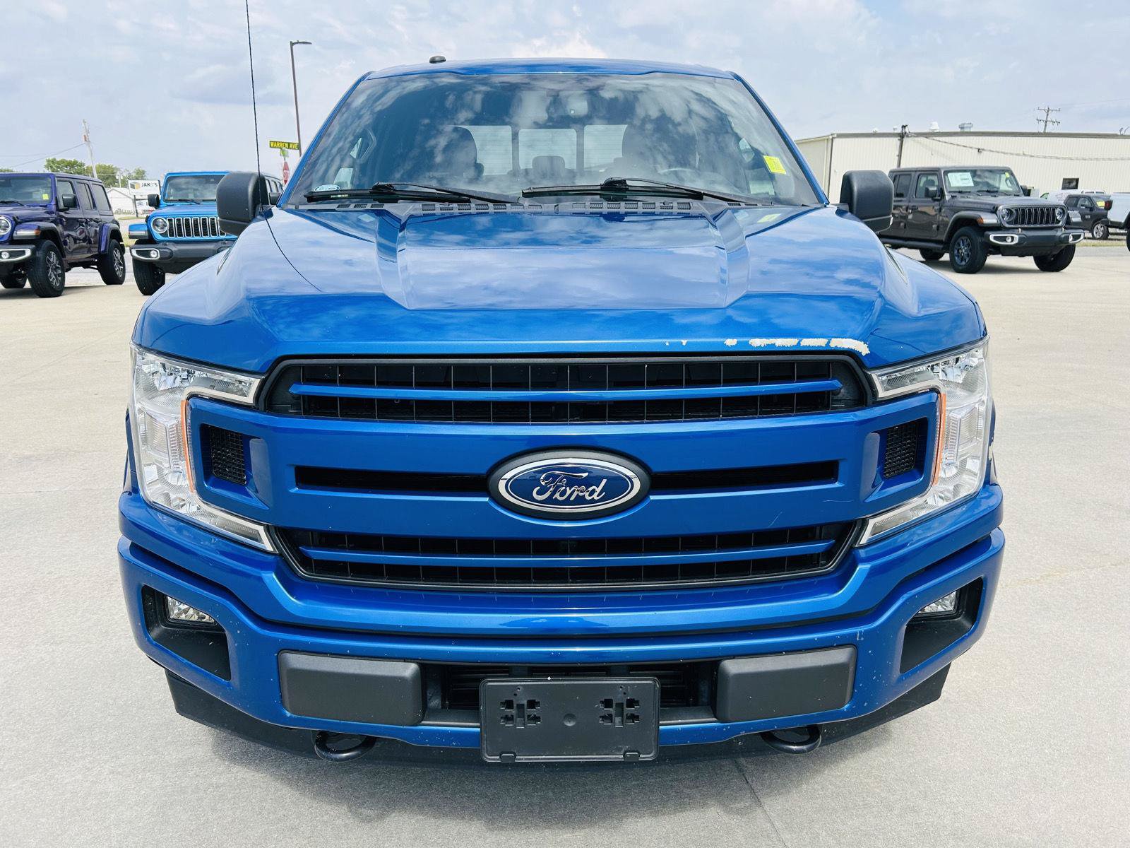 Used 2018 Ford F150 XLT w/ Equipment Group 302A Luxury AWD/4WD image 31