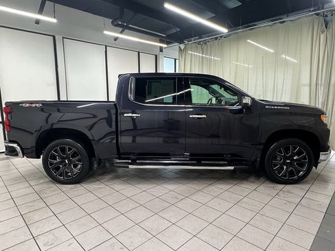 Certified 2023 Chevrolet Silverado 1500 LTZ w/ LTZ Premium Package image 3