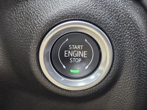 Used 2019 Chevrolet Silverado 1500 LT w/ Texas Edition AWD/4WD image 20