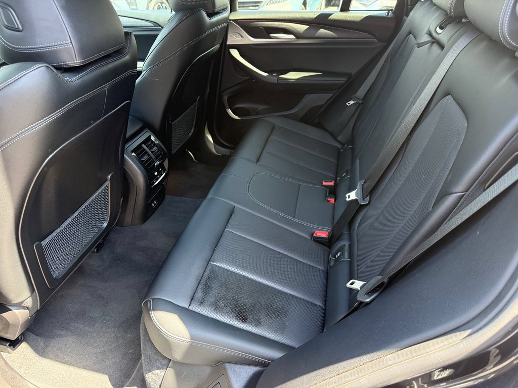 Used 2024 BMW X3 sDrive30i RWD image 19