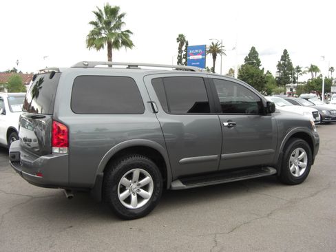 Used 2015 Nissan Armada SV image 14