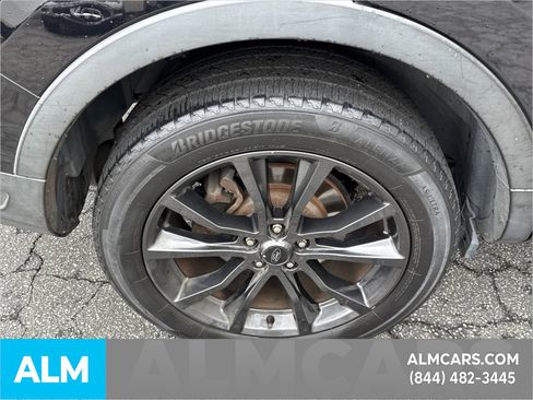 Used 2019 Ford Explorer XLT w/ Equipment Group 202A image 22