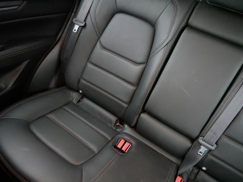 Used 2023 MAZDA CX-5 AWD 2.5 S w/ Premium Package image 12