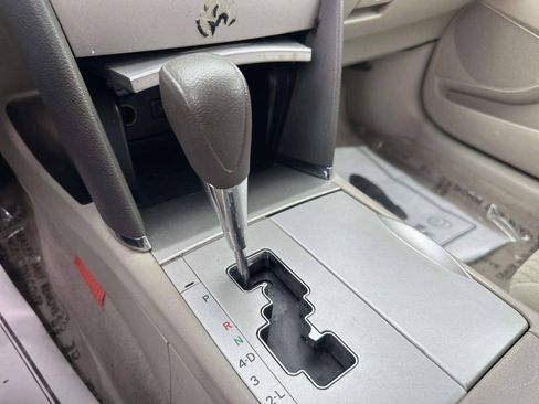 Used 2009 Toyota Camry LE FWD image 28