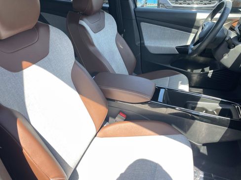 Certified 2023 Volkswagen ID.4 Pro RWD image 25