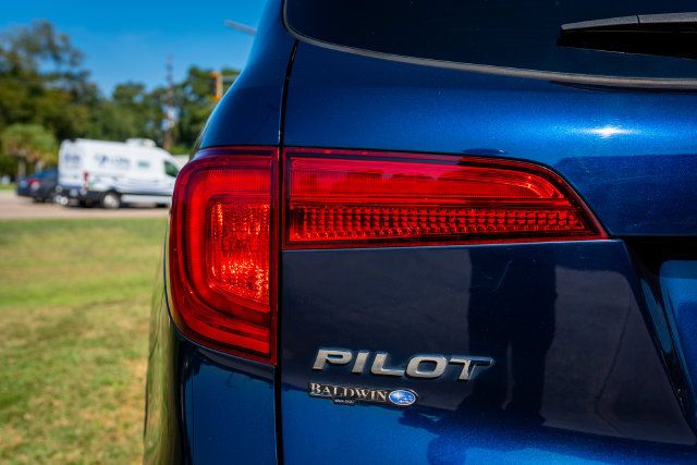 Used 2017 Honda Pilot EX-L image 16