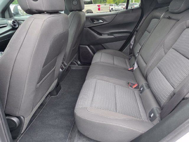 Used 2026 Chevrolet Equinox LT FWD image 34