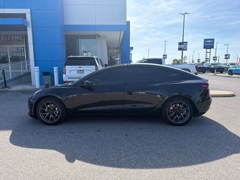 Used 2022 Tesla Model 3 RWD image 7