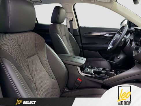 Used 2022 Buick Envision Preferred image 27