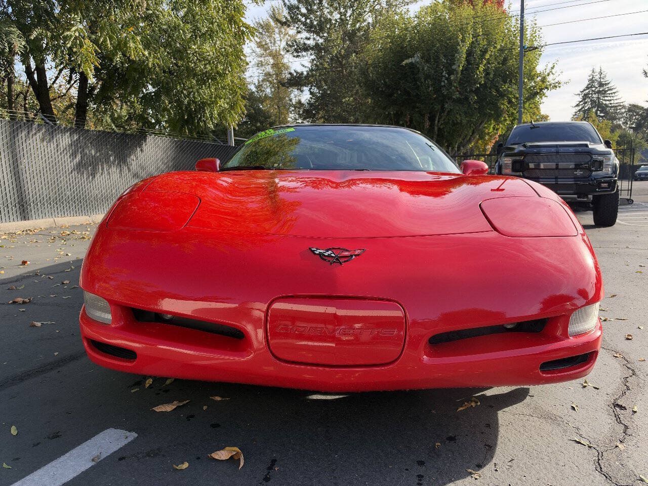 Used 1998 Chevrolet Corvette Coupe RWD image 7