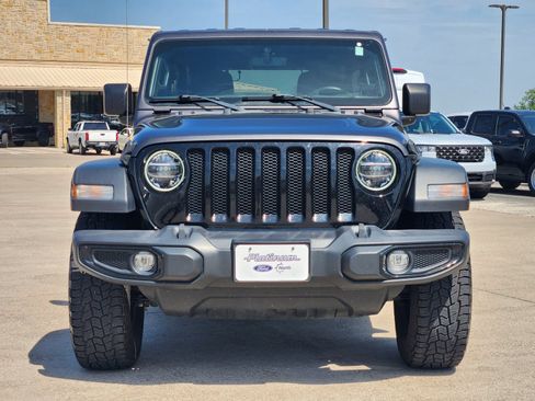 Used 2021 Jeep Wrangler Unlimited Sport AWD/4WD image 6