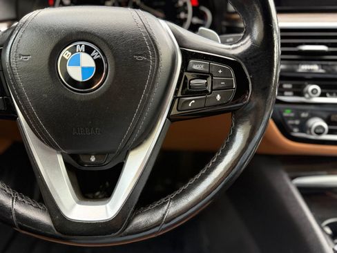 Used 2019 BMW 530i xDrive w/ Premium Package AWD/4WD image 26