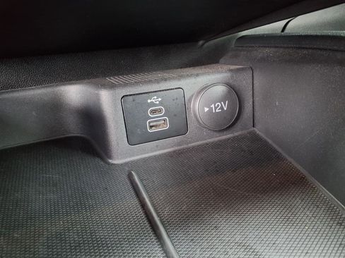 Certified 2024 Ford Escape ST-Line image 15