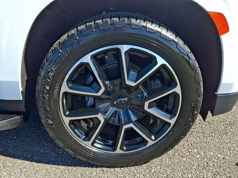 Used 2023 Chevrolet Tahoe RST w/ Luxury Package AWD/4WD image 8