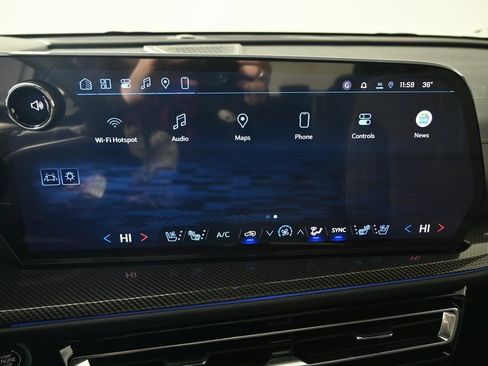 New 2026 Chevrolet Traverse High Country w/ LPO, Floor Liner Package image 28