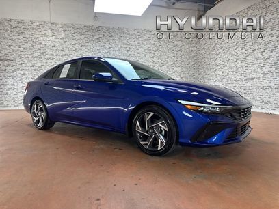 Certified 2025 Hyundai Elantra SEL