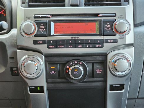 Used 2012 Toyota 4Runner SR5 w/ Convenience Pkg image 20