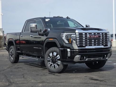 New 2026 GMC Sierra 2500 Denali image 2