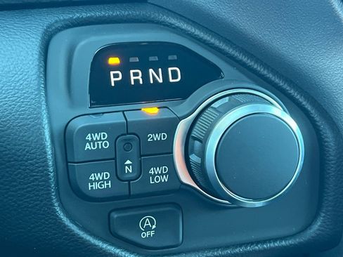 New 2026 RAM 1500 4x4 Crew Cab image 20