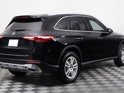 Certified 2023 Mercedes-Benz GLC 300 4MATIC image 4