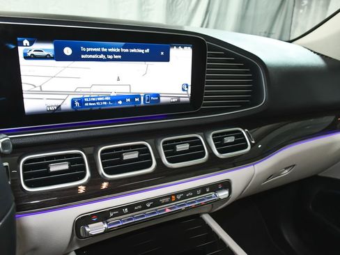 Used 2025 Mercedes-Benz GLE 450e 4MATIC w/ AMG Line Exterior image 47