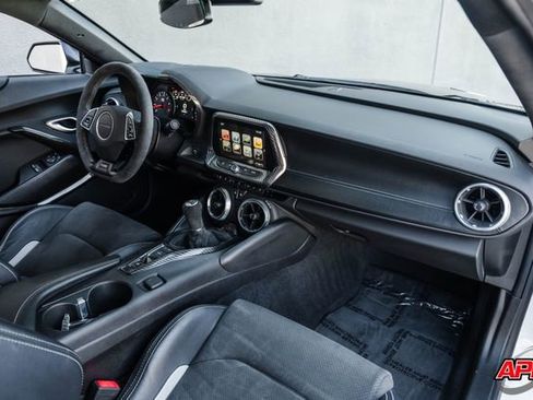 Used 2018 Chevrolet Camaro SS image 18