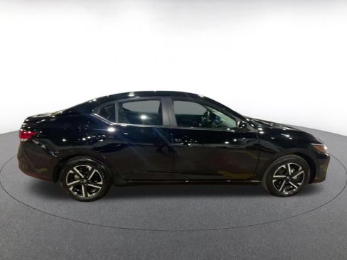 Used 2025 Nissan Sentra SV FWD image 16