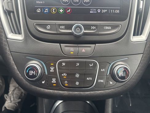 Used 2024 Chevrolet Malibu LT image 26